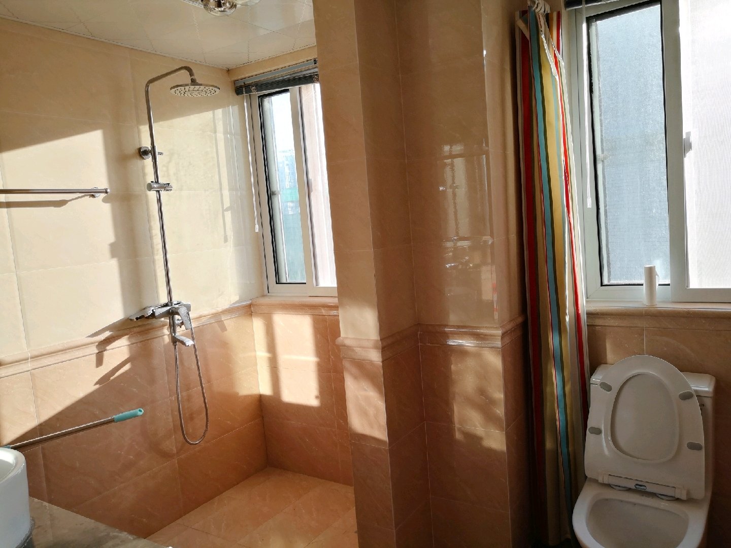 恒润郁洲府 2室2厅1卫