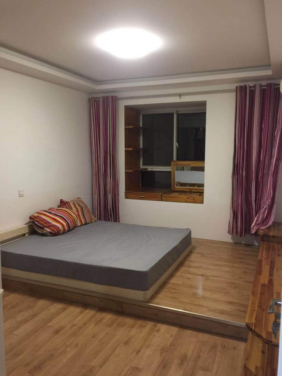 万润顺泰园 2室2厅1卫紧邻大润发步行街一院拎包即住