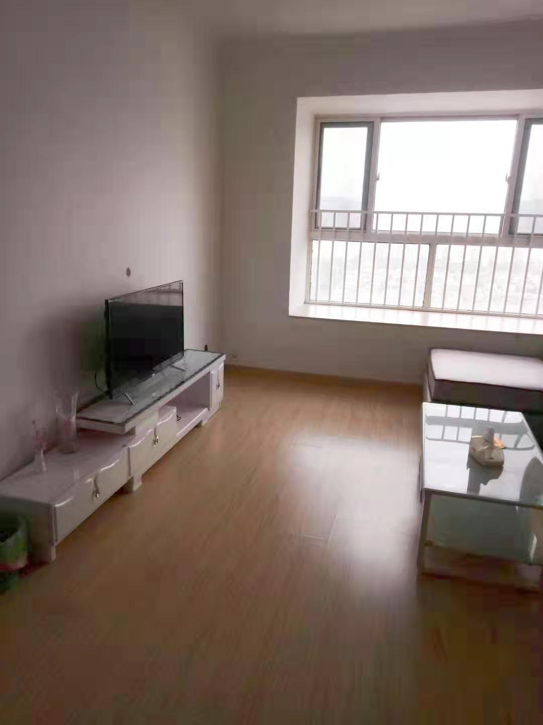 精装修众兴华庭3室2厅1卫紧邻苏欣快客龙河大厦电信小区随时看