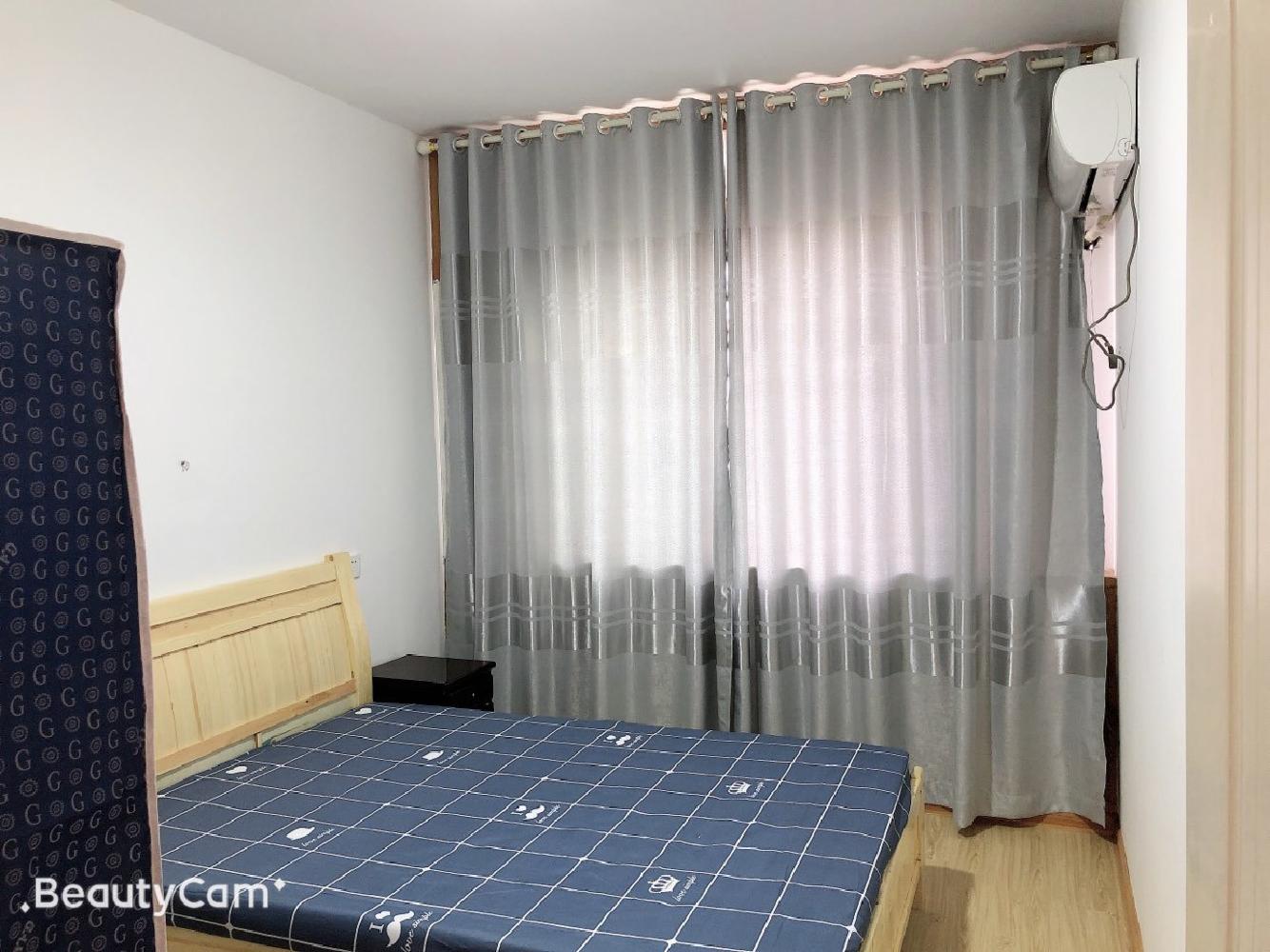 教育巷园丁小区 4室2厅1卫