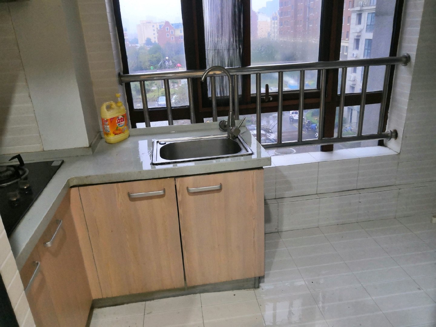 君悦财富广场 1室0厅1卫