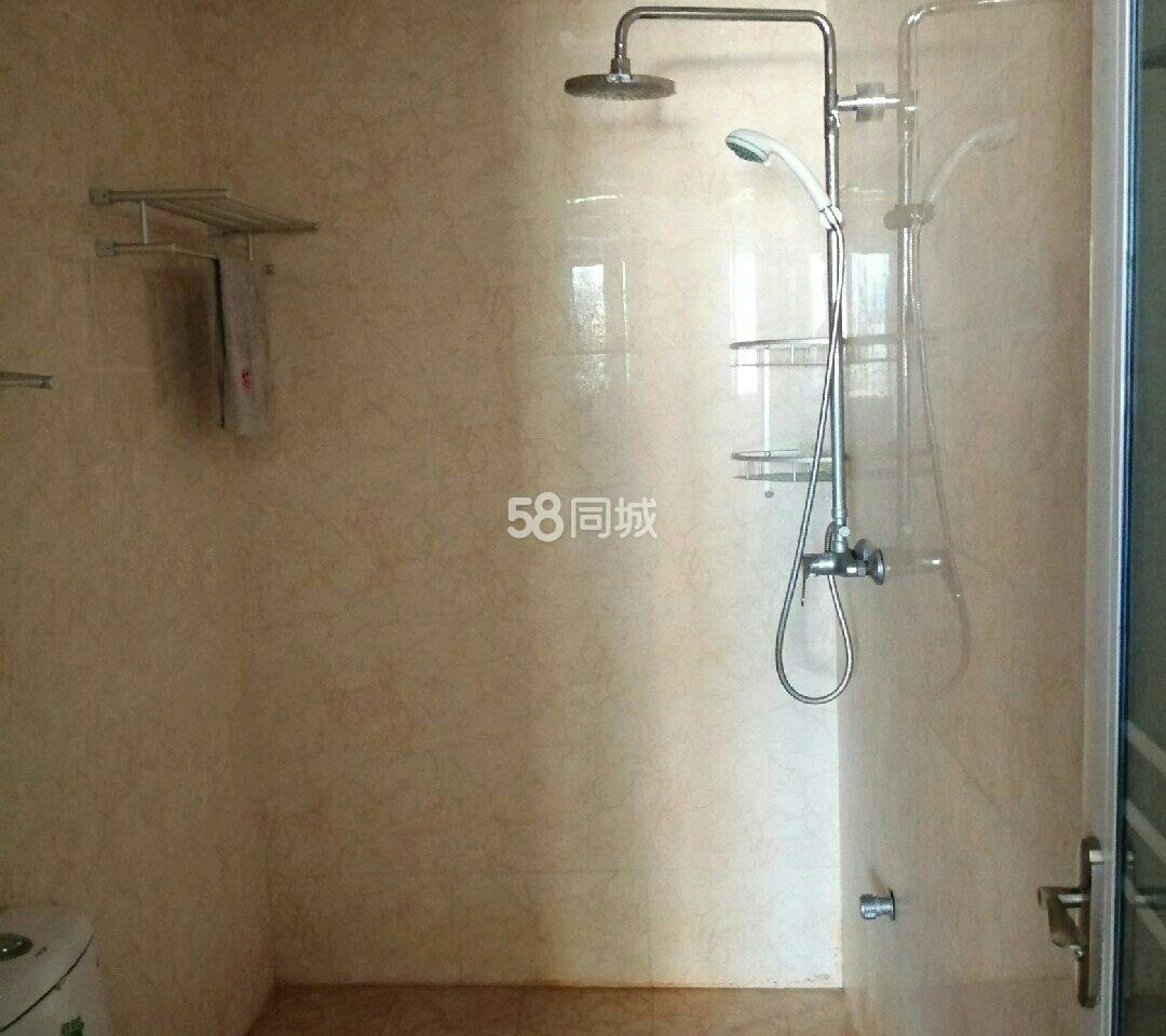 稀有朝南电梯房名典公寓只要899高铁站随时看房