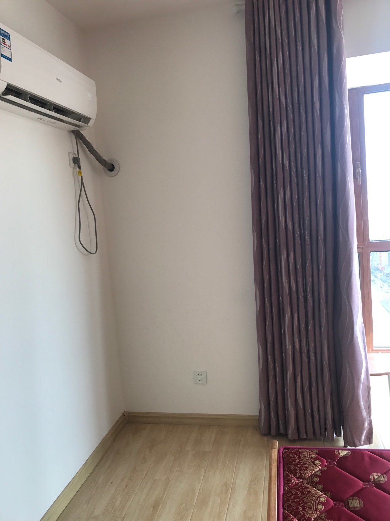 君悦财富广场 1室1厅1卫