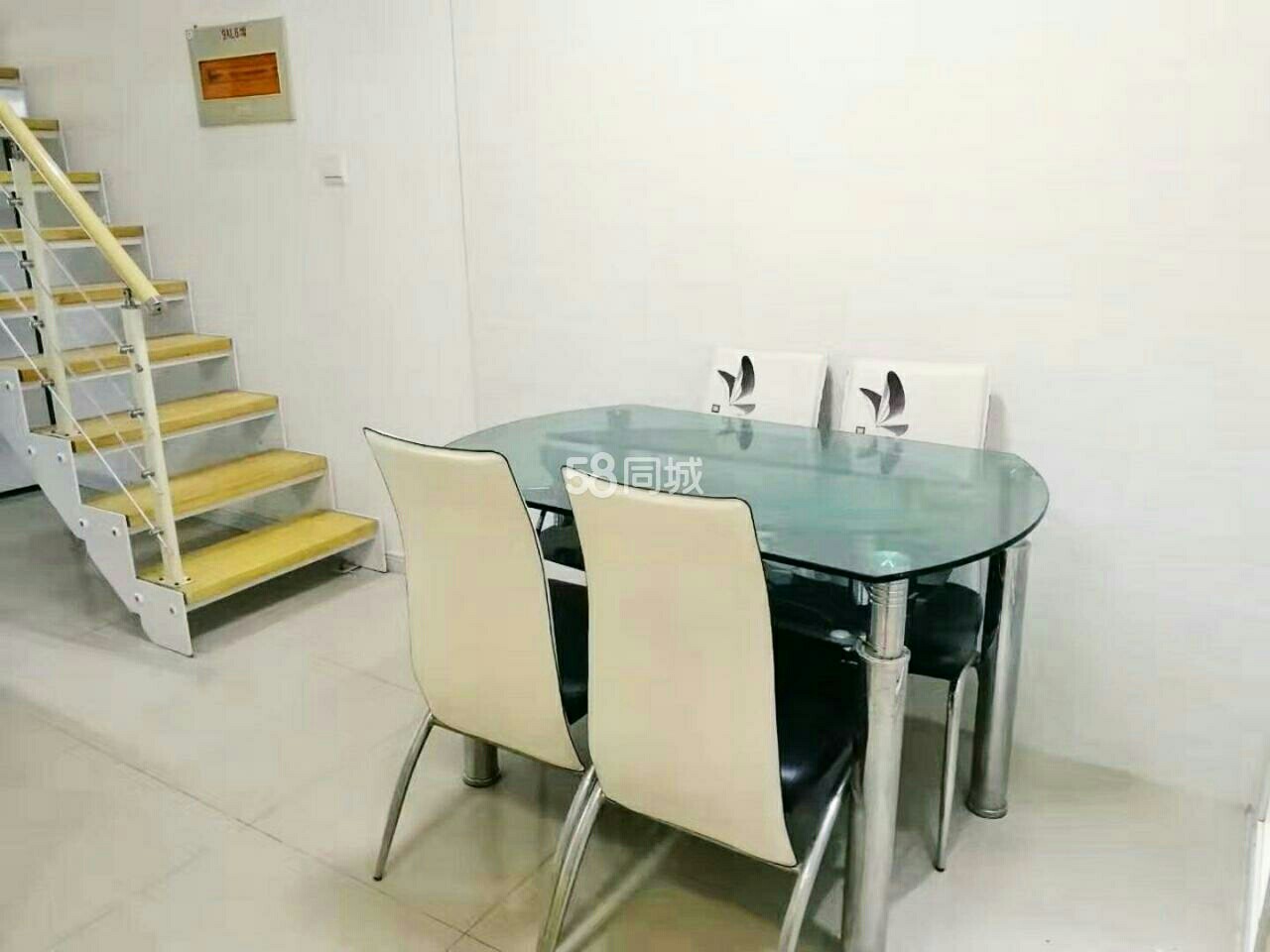 精装修一品国际新海高中对面 陪读好紧邻市政府万达一院