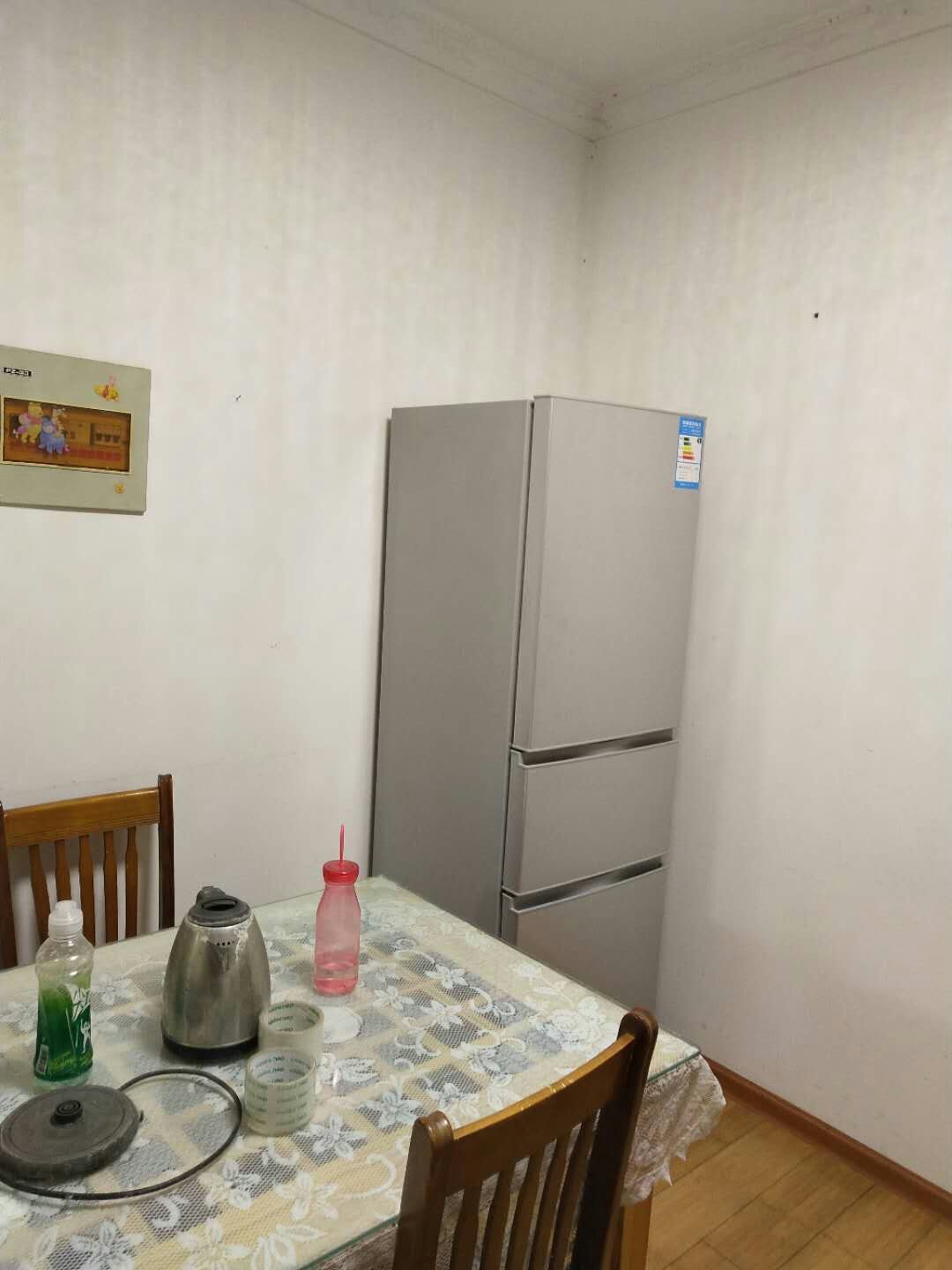 稀有3楼 龙河小区(南区) 3室2厅2卫采光好