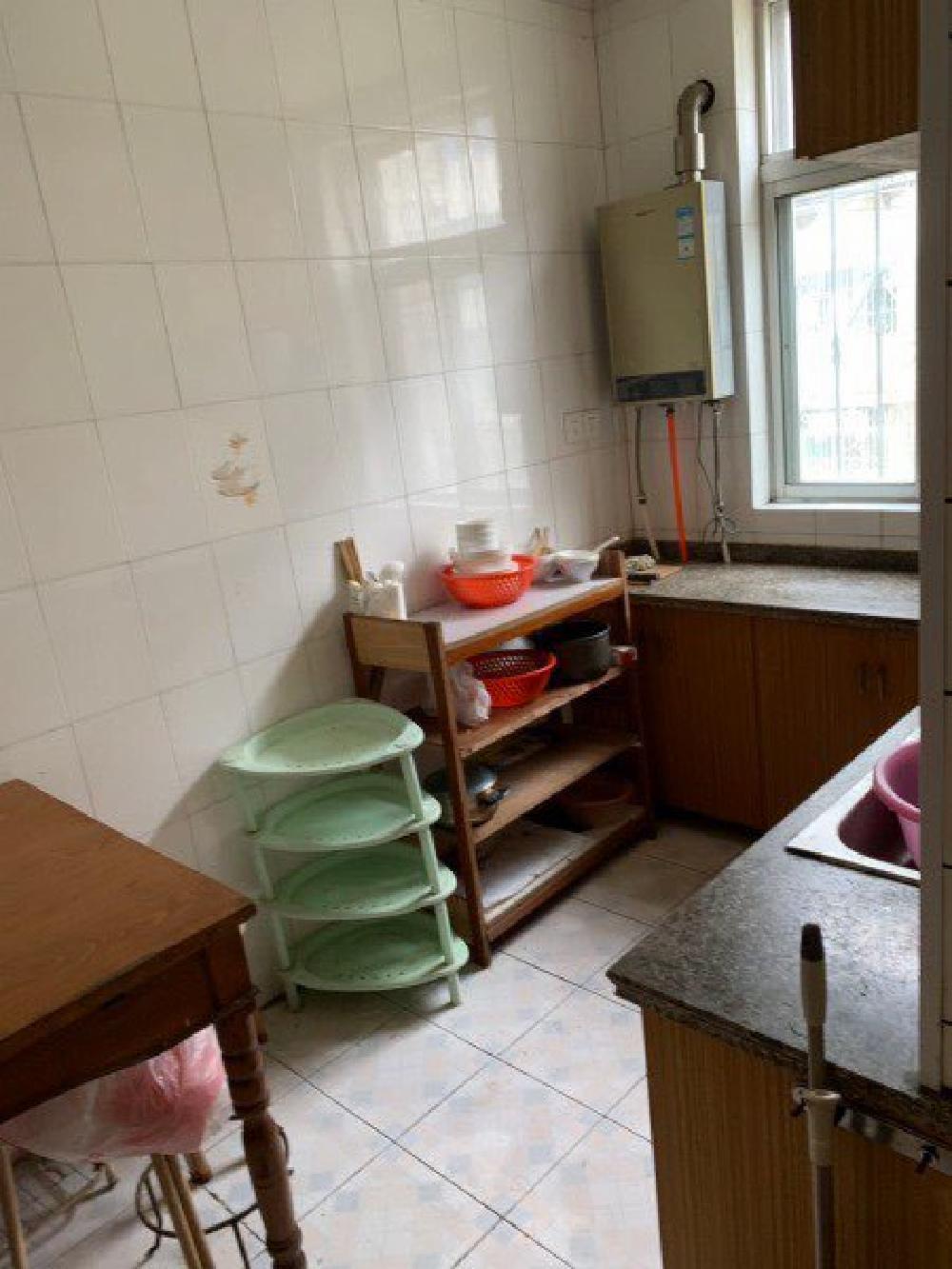 海宁小区东区 2室1厅1卫