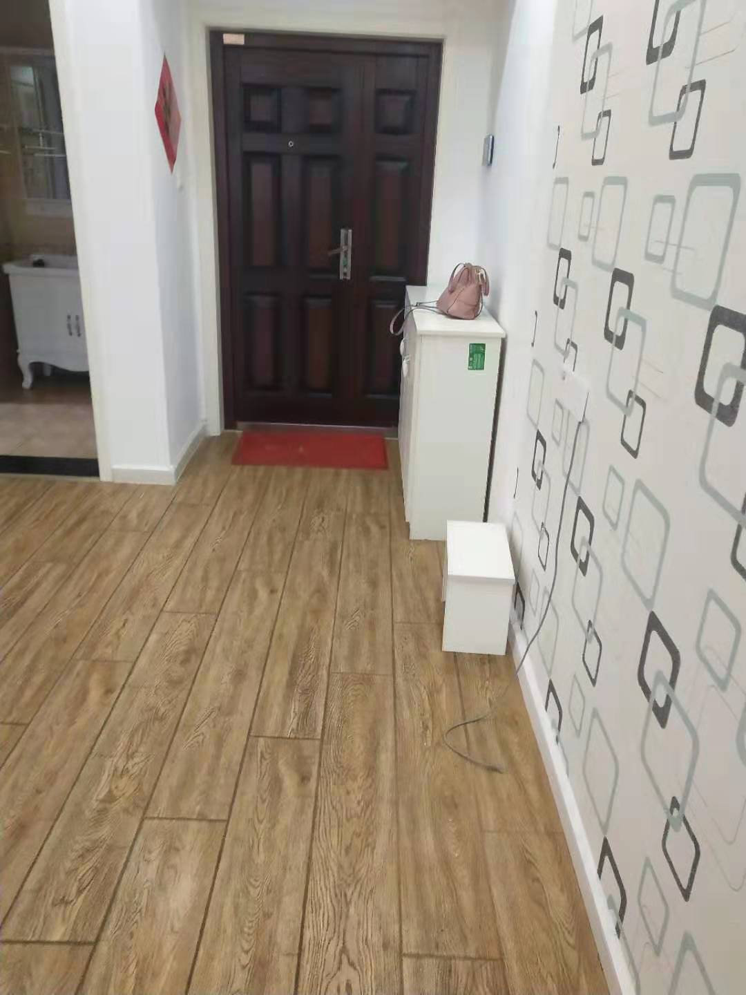 宏荣置地广场 2室2厅1卫