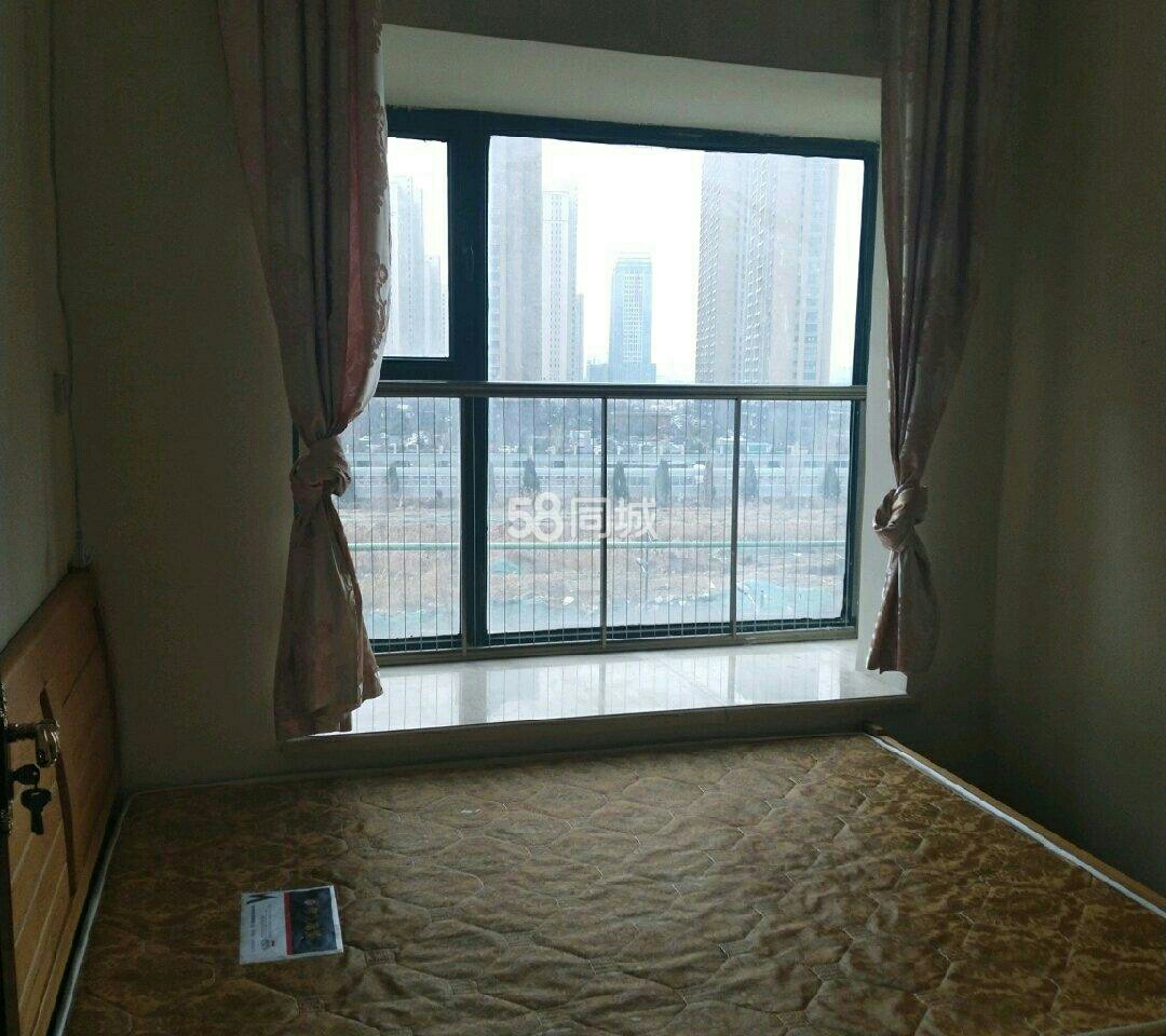 便宜啦！恒大名都精装修3室2厅1卫 海洋大学万达一院科创城