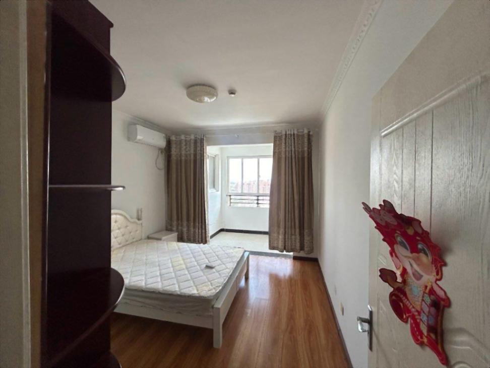 秀逸苏杭东苑正规设施完善 遇见就不要错过