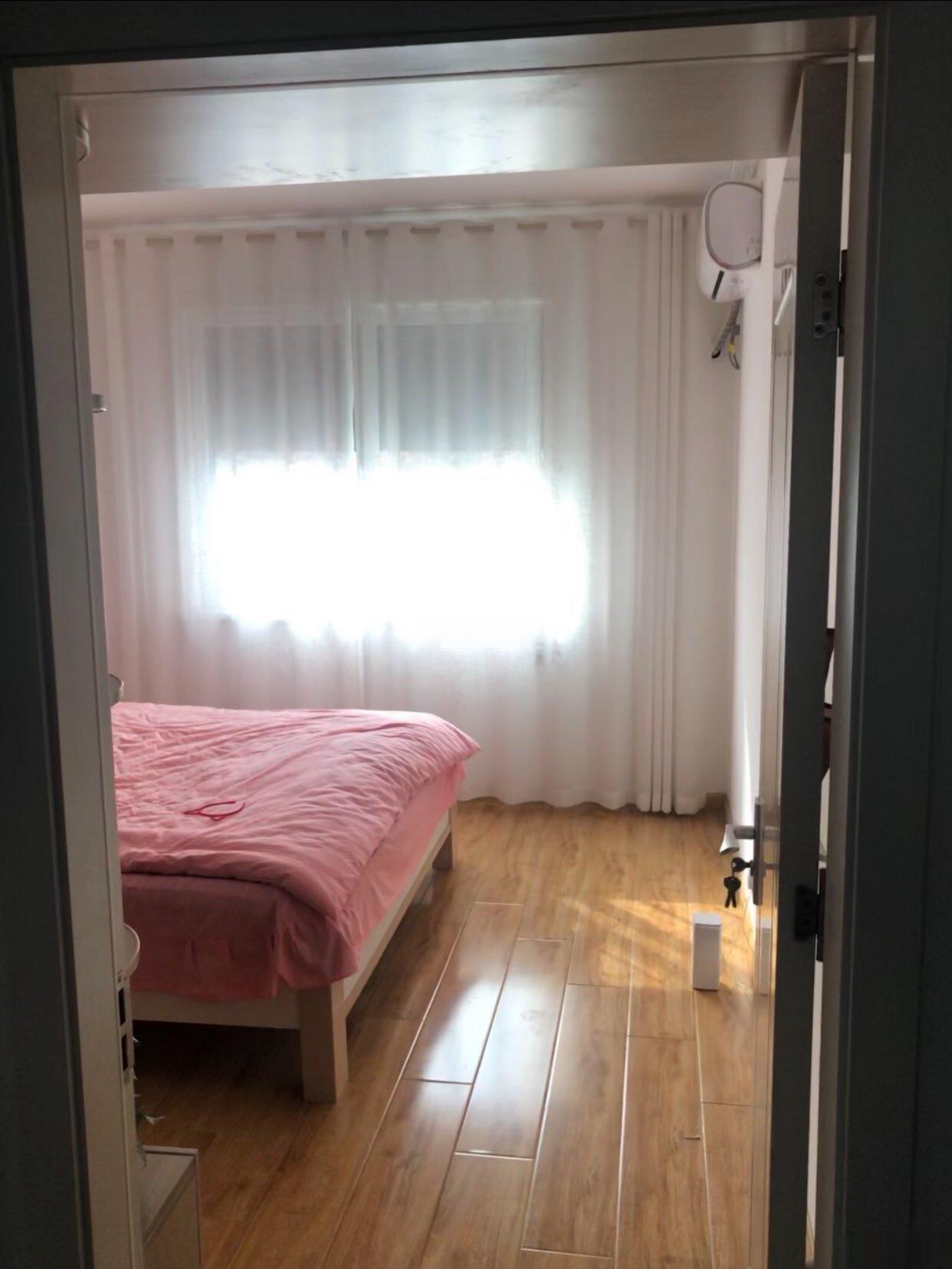 香阁里拉花园 3室1厅1卫