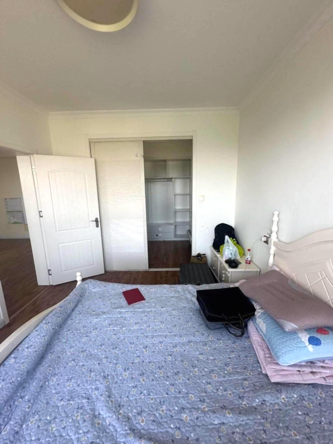 可短租 大学城边 港城一品 三室精装修 苍梧家苑美麟常青藤