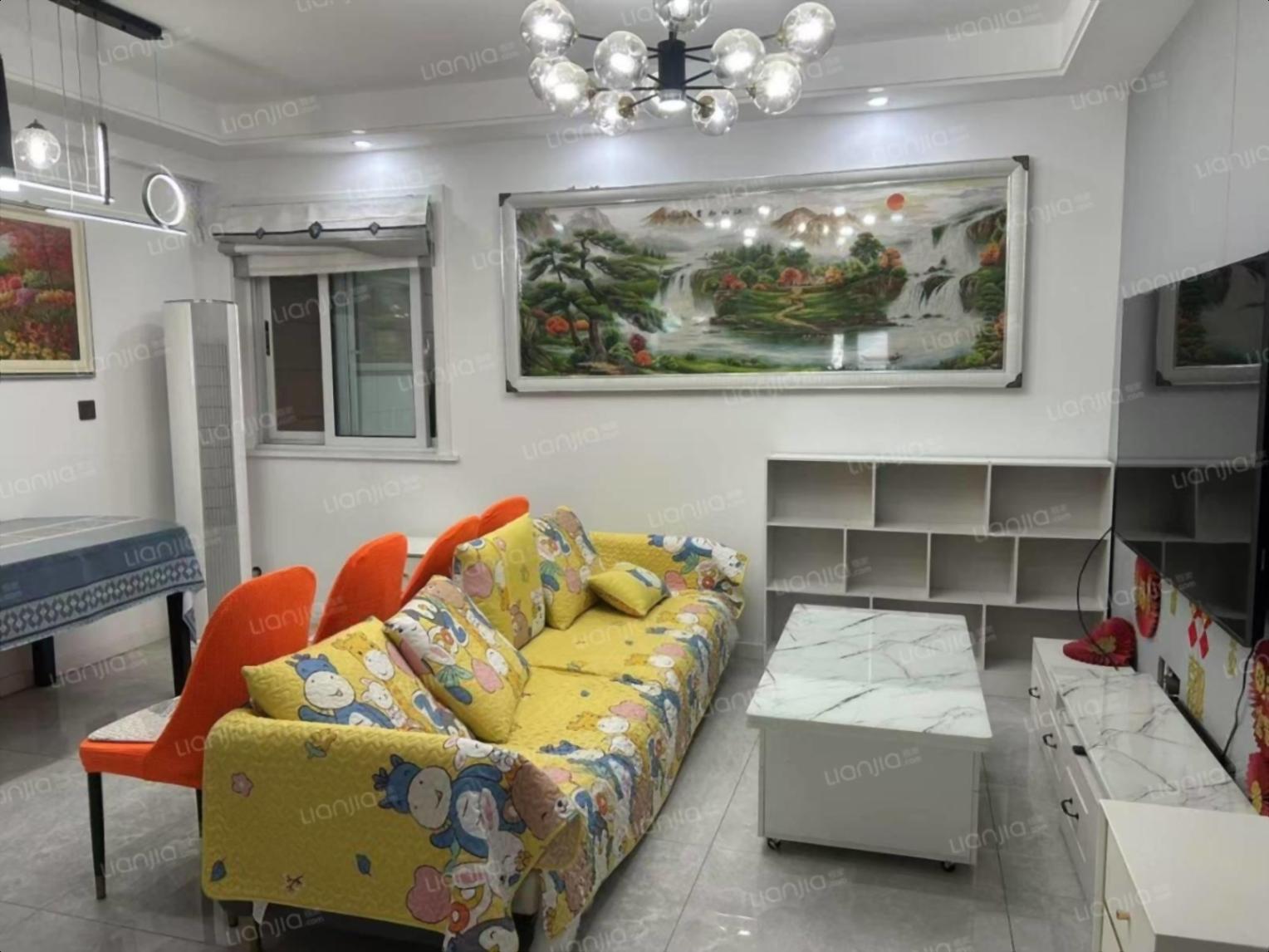 大学城旁精装两室 全新家具家电 拎包入住