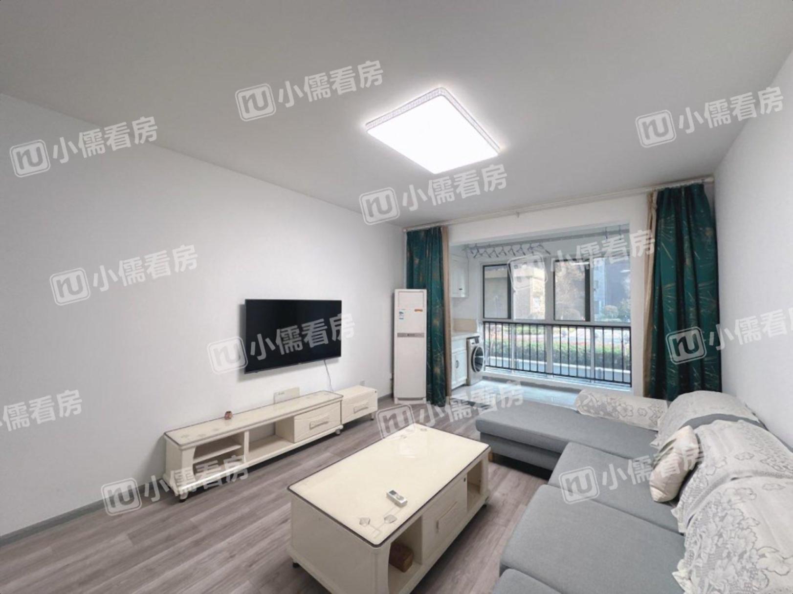 万达边 秀逸苏杭东苑 三室精装修 拎包住