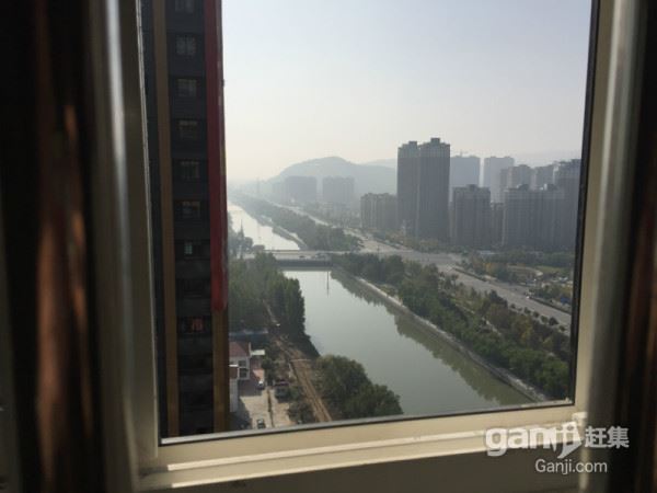 南极南路119号鹰游水岸