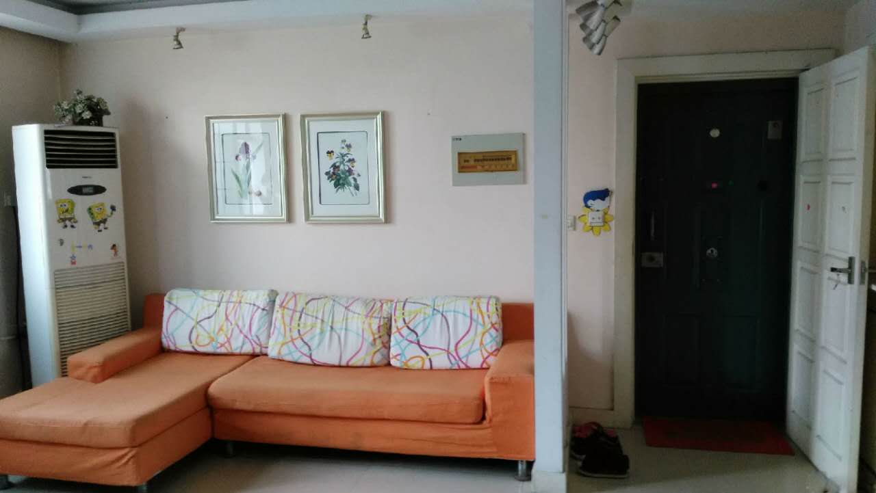 常乐新村六楼带阁楼3室2厅1卫95.46㎡送57平方阁楼15平车库81万