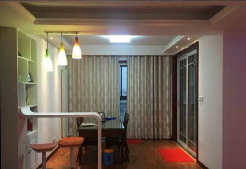 解放东路和郁州路交叉口博威江南明珠苑