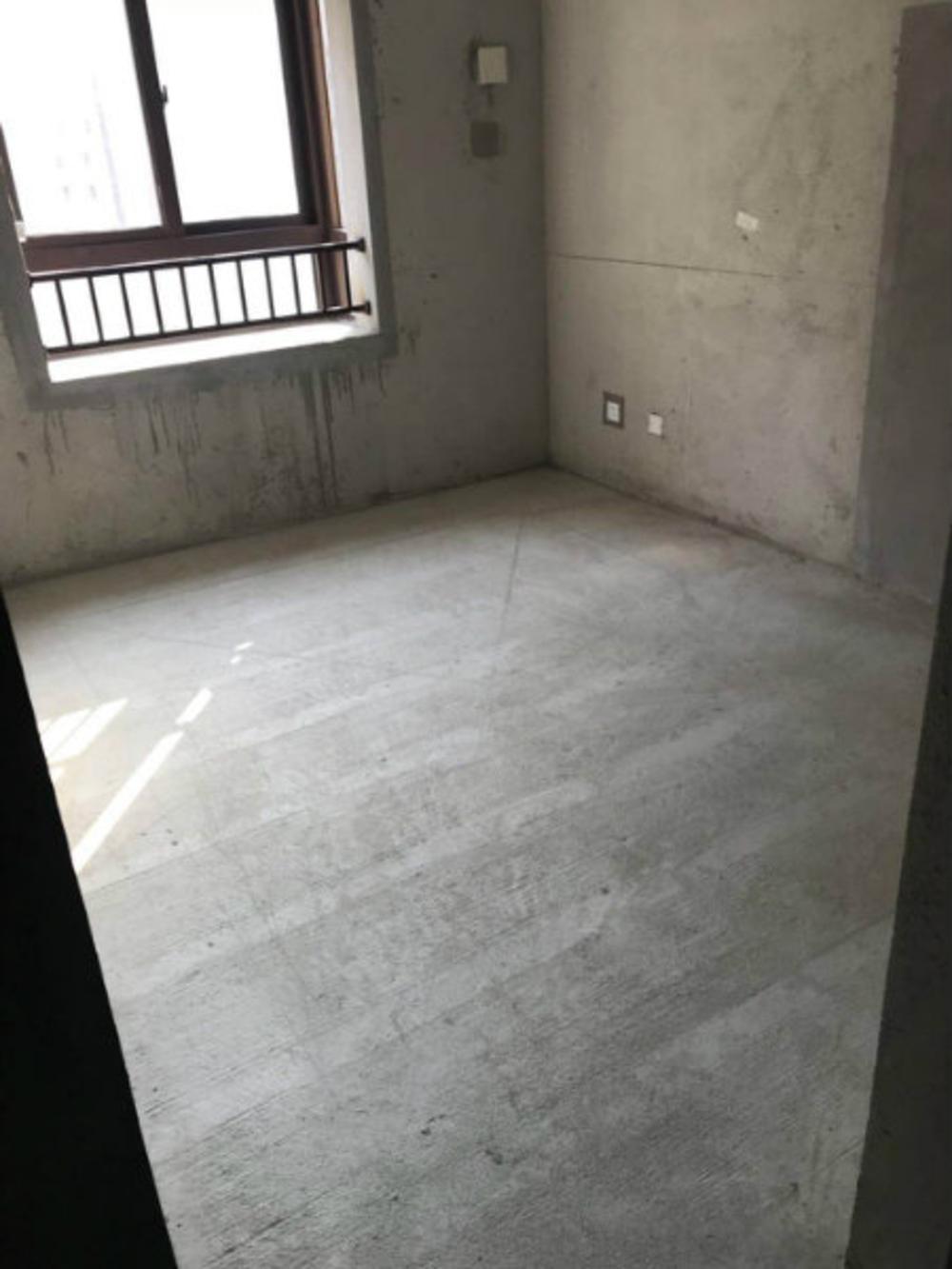 四季金辉南北通透91.6平，3房2厅1卫，中间楼层，随时看房