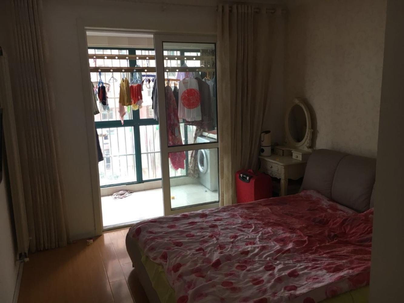 急急婚装金典两室津华苑新海初中学区港利绿园极美苑旁