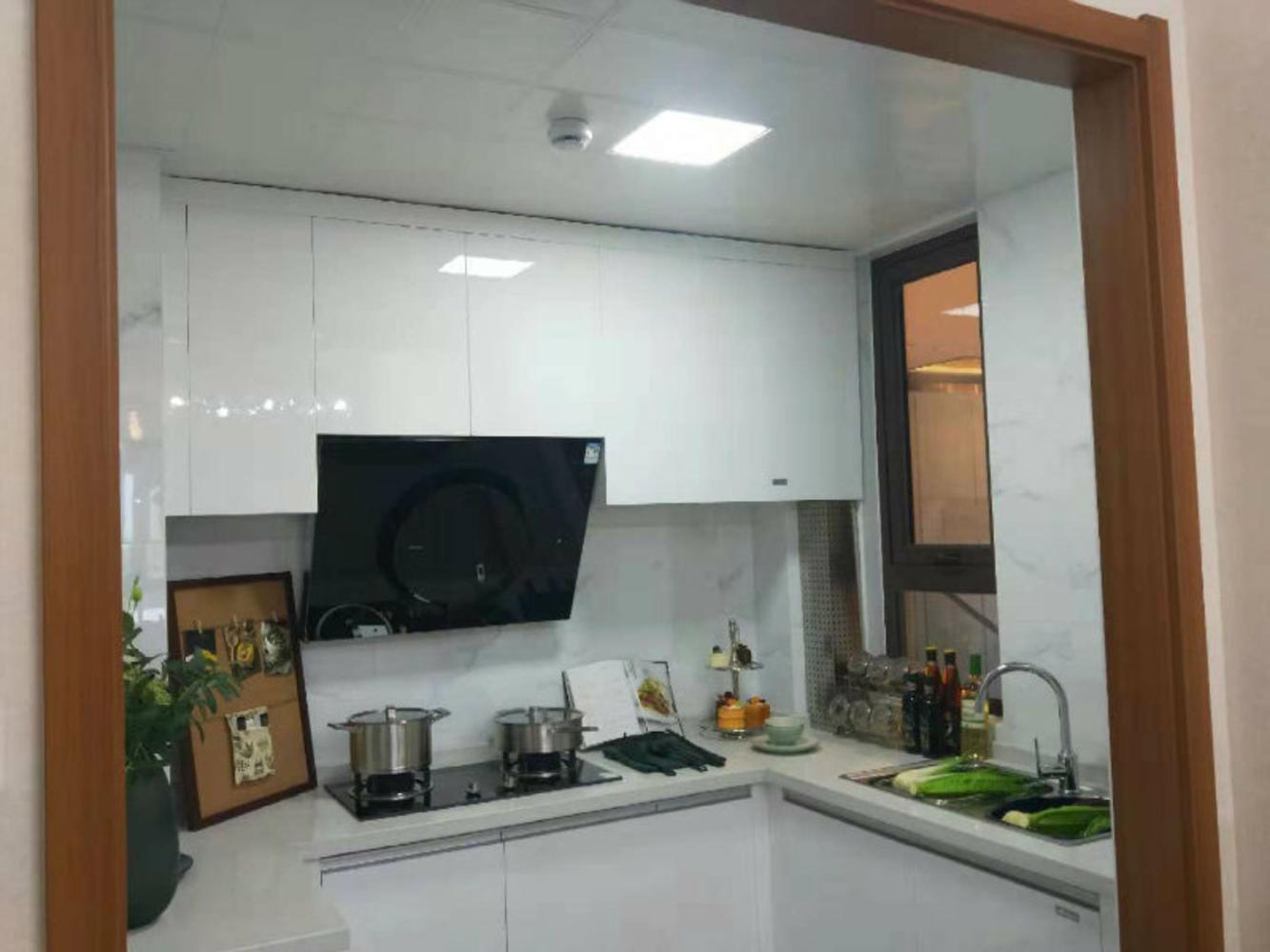 员工价优步学府精装3房通透户型员工价