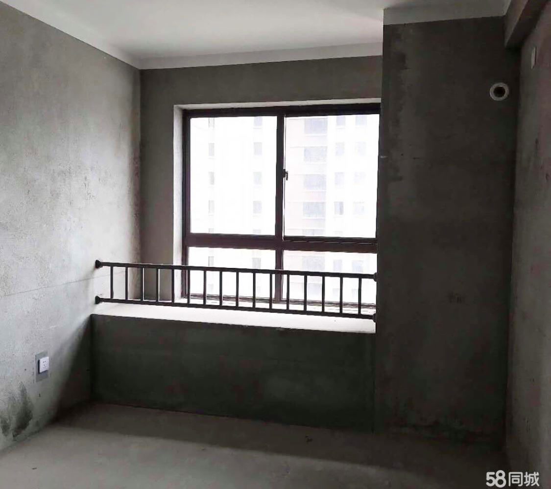 医院旁边真实房源港城一品首排私密多套资源毛坯净得