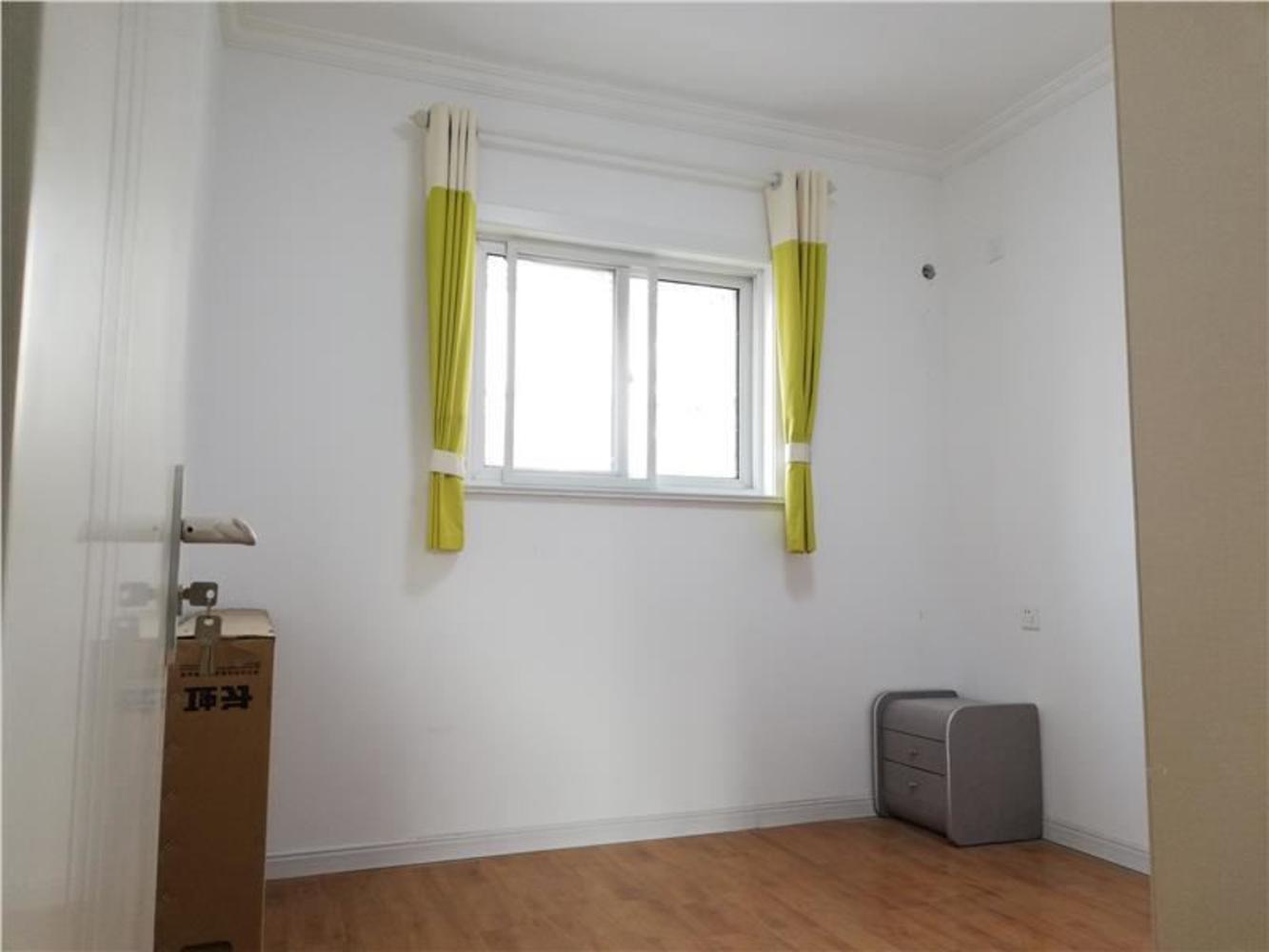 中茵名都全新精装3房未入住多层送车库！出门就是2附小