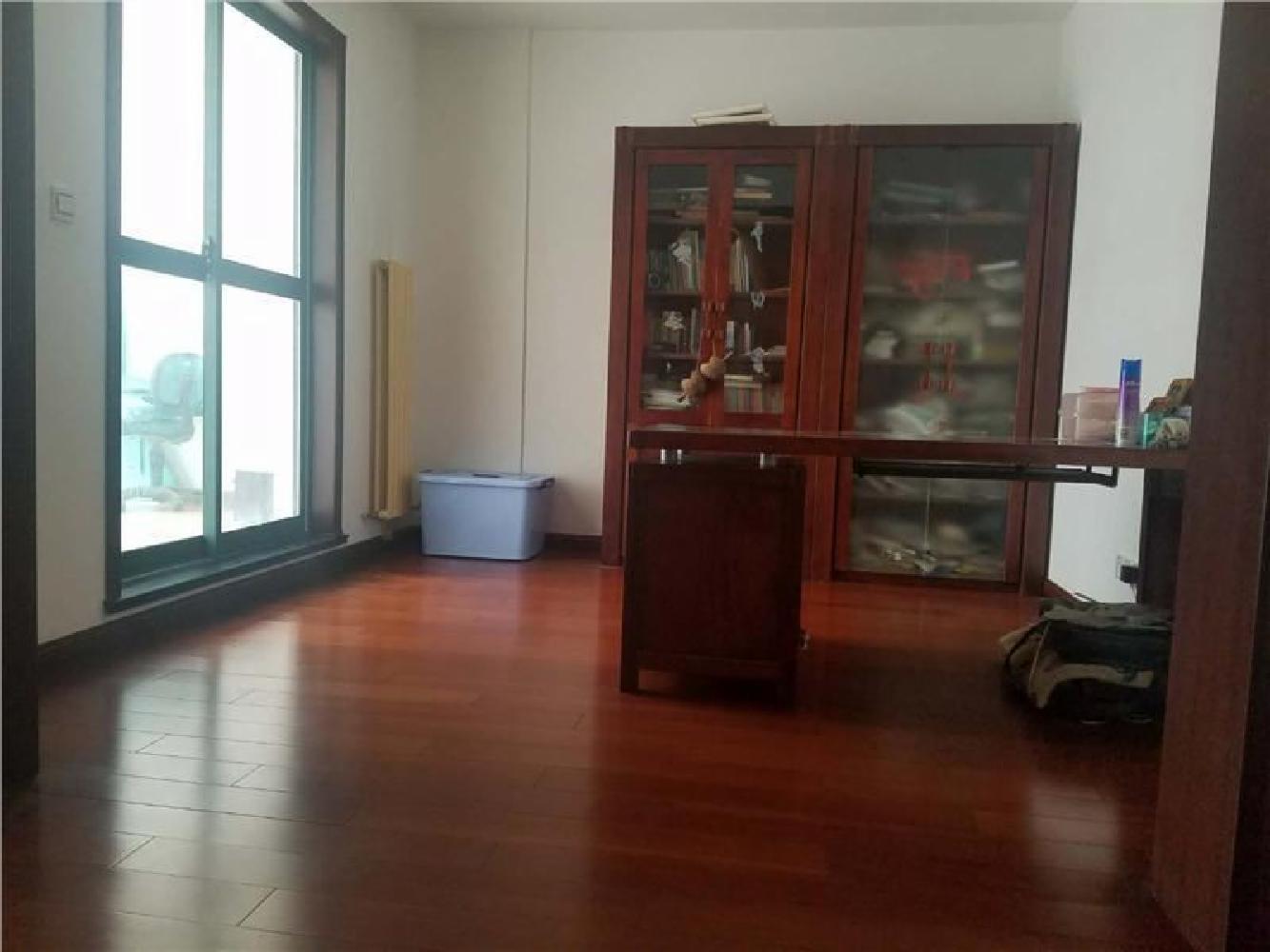 加急中心地段高端住宅香溢世纪花城排屋带院子精装修