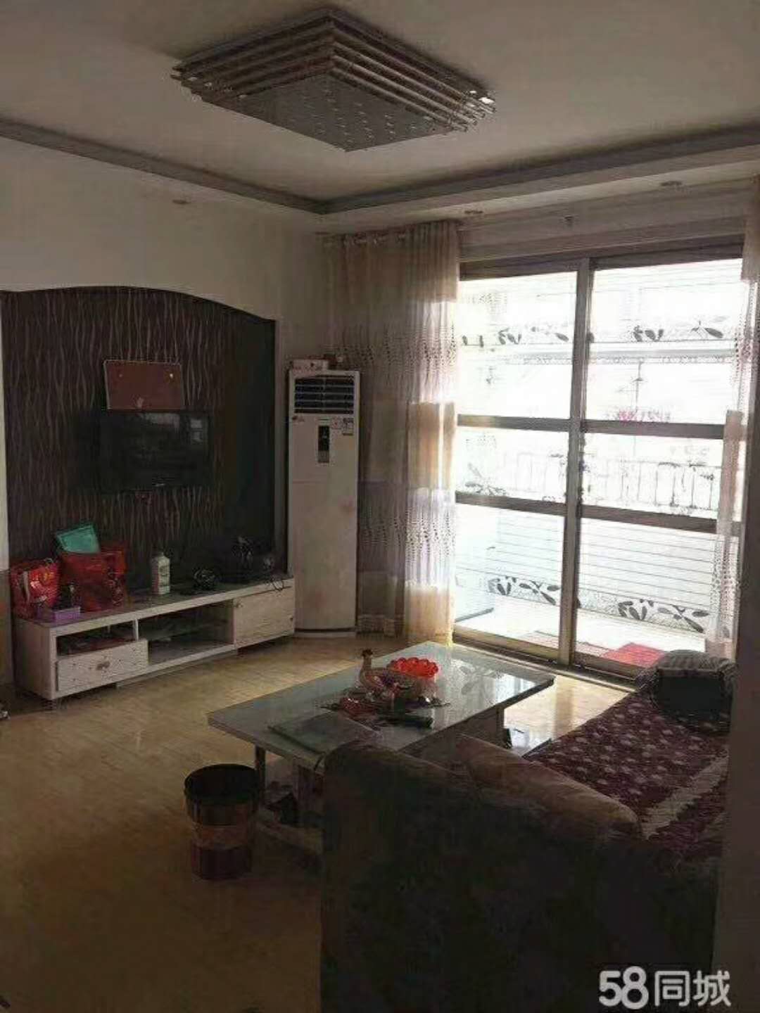 连云区院前路东港花园