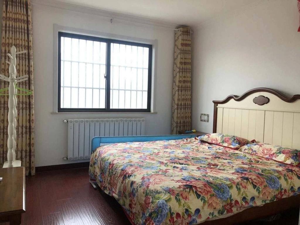 上海之春精装修三居室拎包就住楼前无遮挡采光无敌