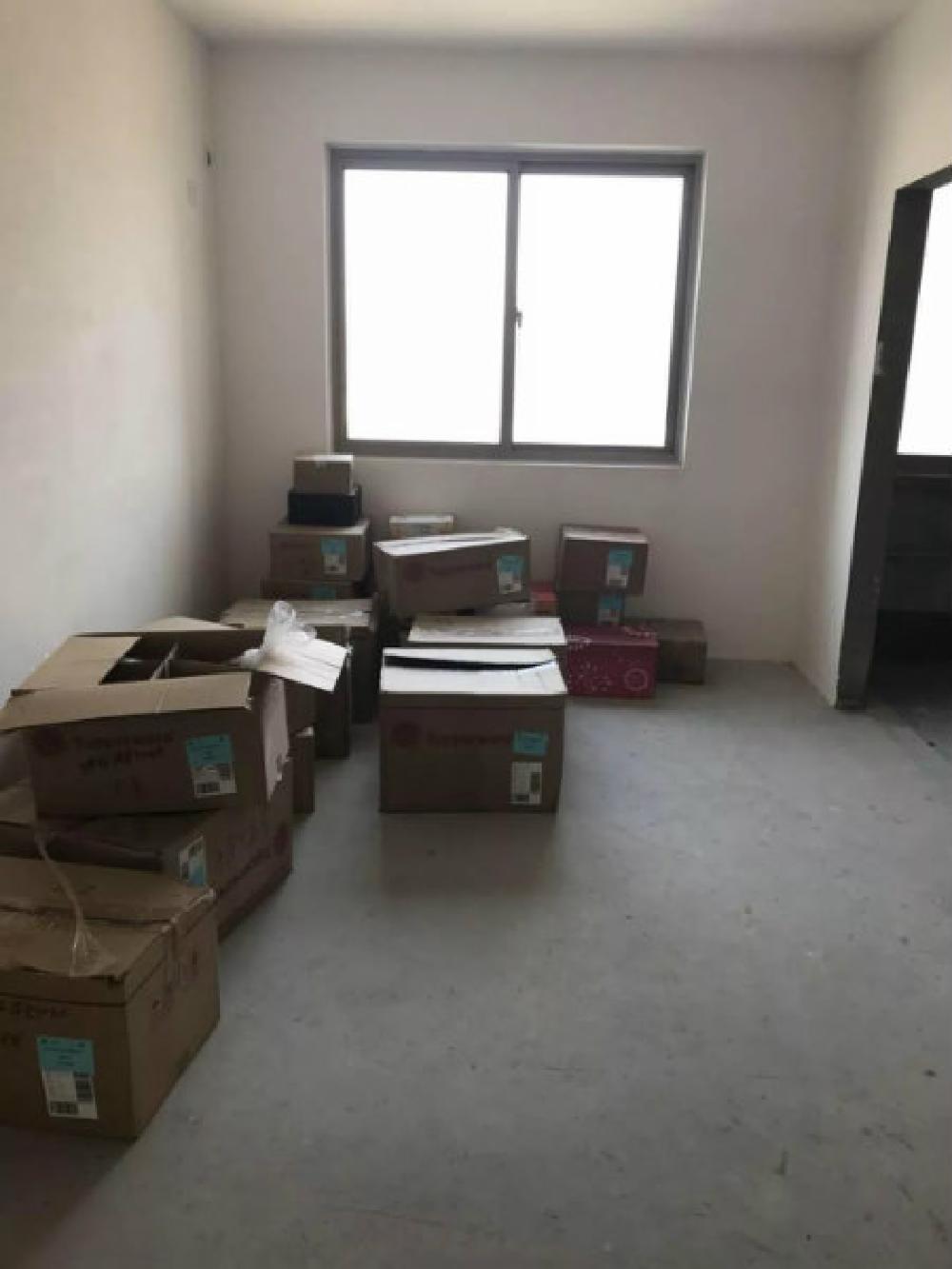 急卖东方瑞园4室2厅2卫税费各付中间楼层四季金辉秀逸苏杭