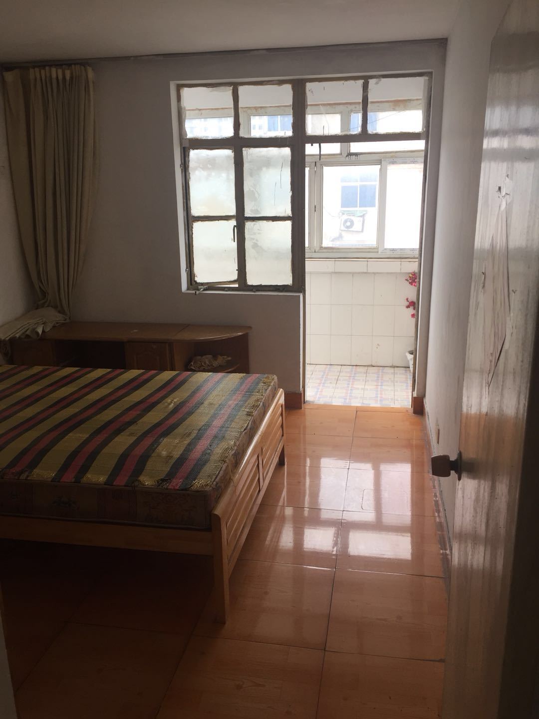 哦！新浦48.6万元海南小区多层[1-7层]