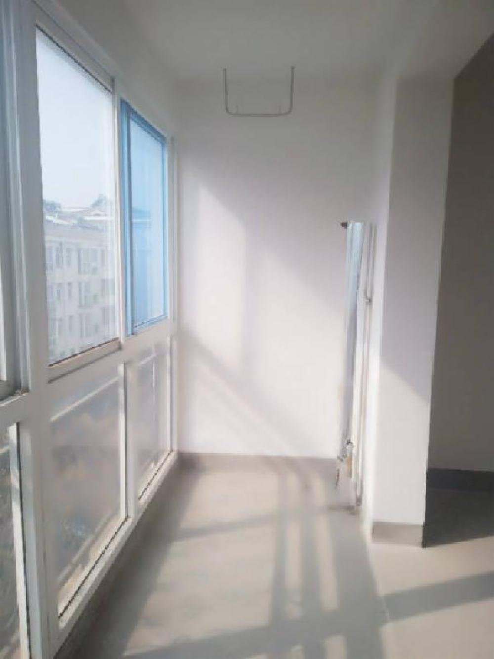 仅有一套毛坯！双盛花园苍梧双校区学区从未占用过五楼带阁楼