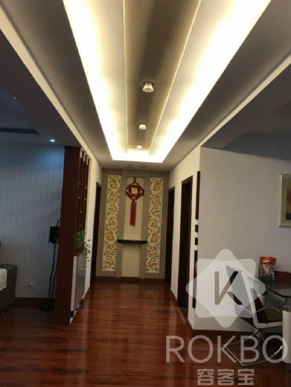 中央华府房东急急卖送家具家电送20平自行车库价格可谈