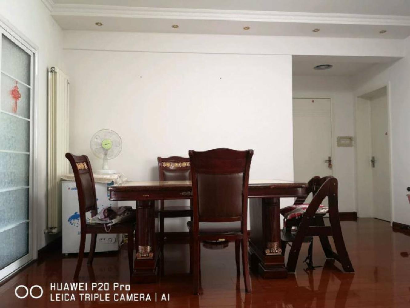 中央华府苍梧中小学未占用精装修中间楼层送车库送家具