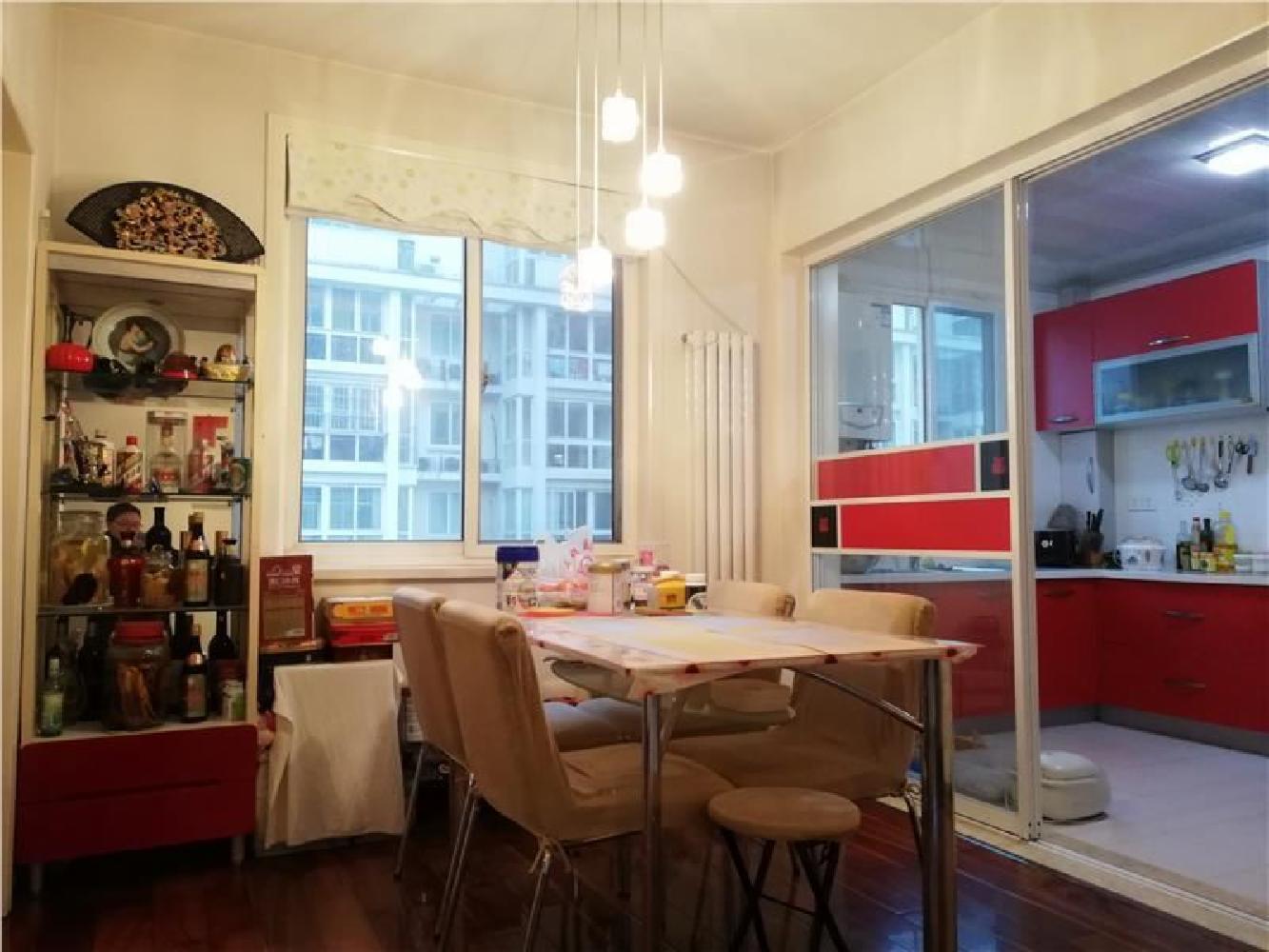 （香溢世纪花城）苍梧双校区大三室多层3楼送10车库