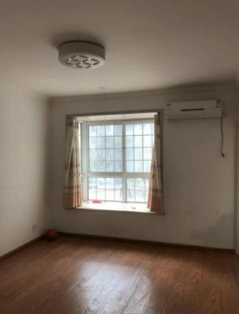 润城东方，精装修三房，采光不遮挡，三附小外国语，图真实！