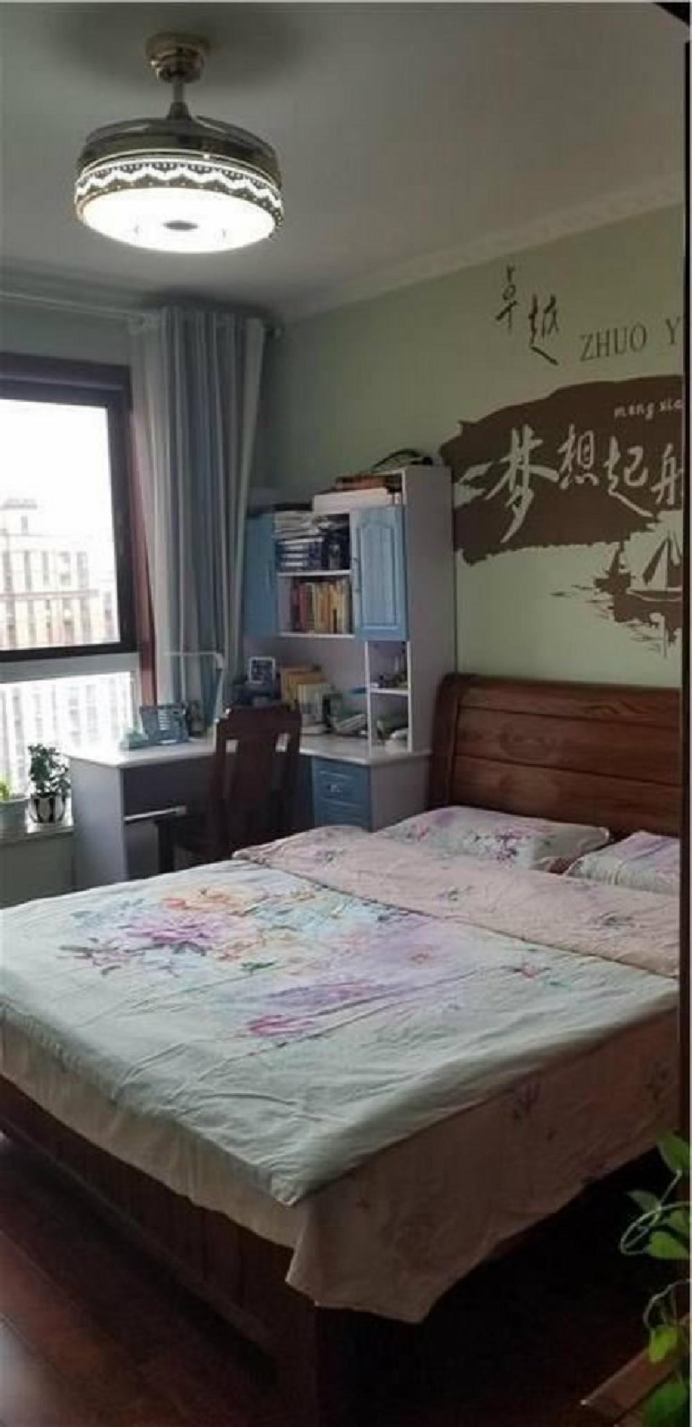 诚售！凤凰名都精装三室，楼下苍梧学校，两室朝南，采光无遮挡