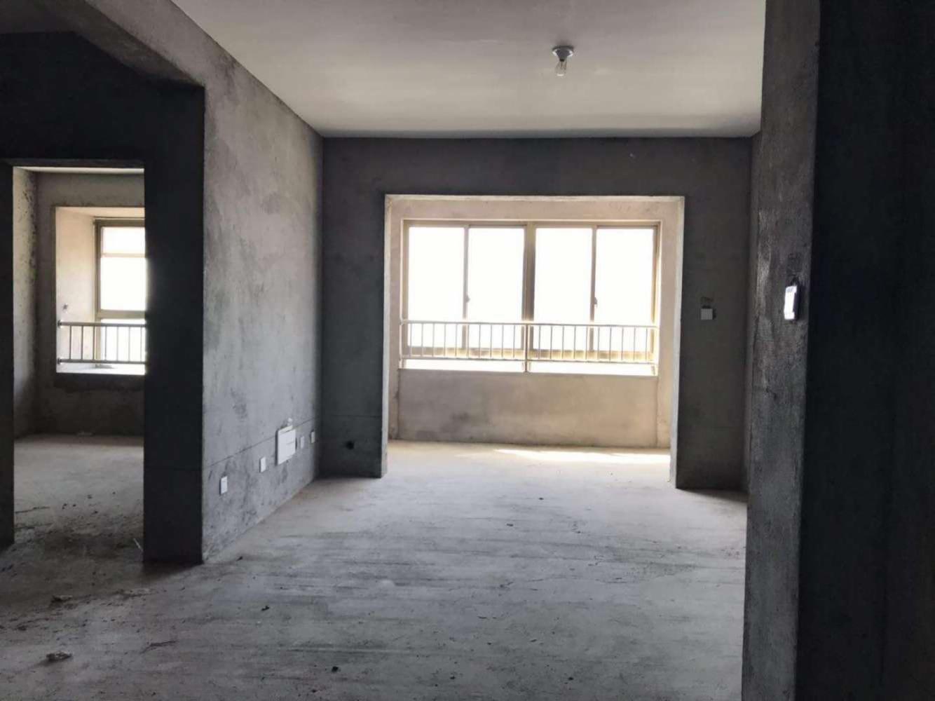 巨龙路 同科汇丰国际 前无遮挡 三附小外国语 价格取胜