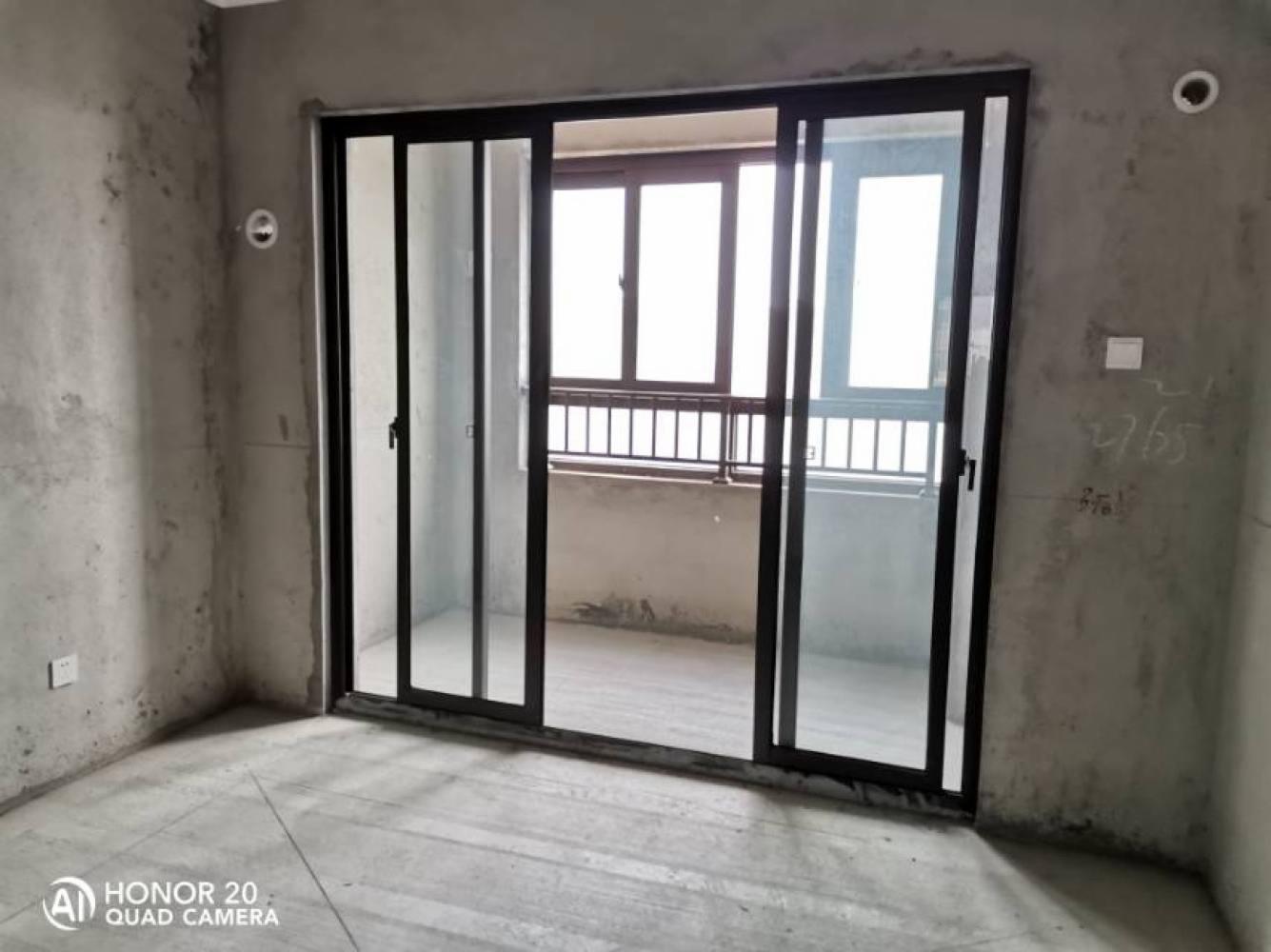 万达边金辉三期到实验九年制学校五分西边户采光户型好