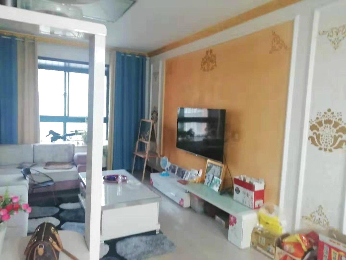 海宁中学 九龙花园 多层 精装修三室