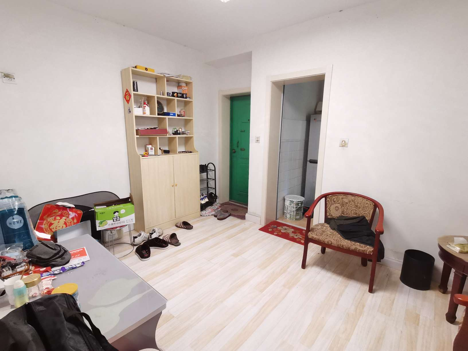 1楼火车站边 蔷薇小区两室 精装修直接住