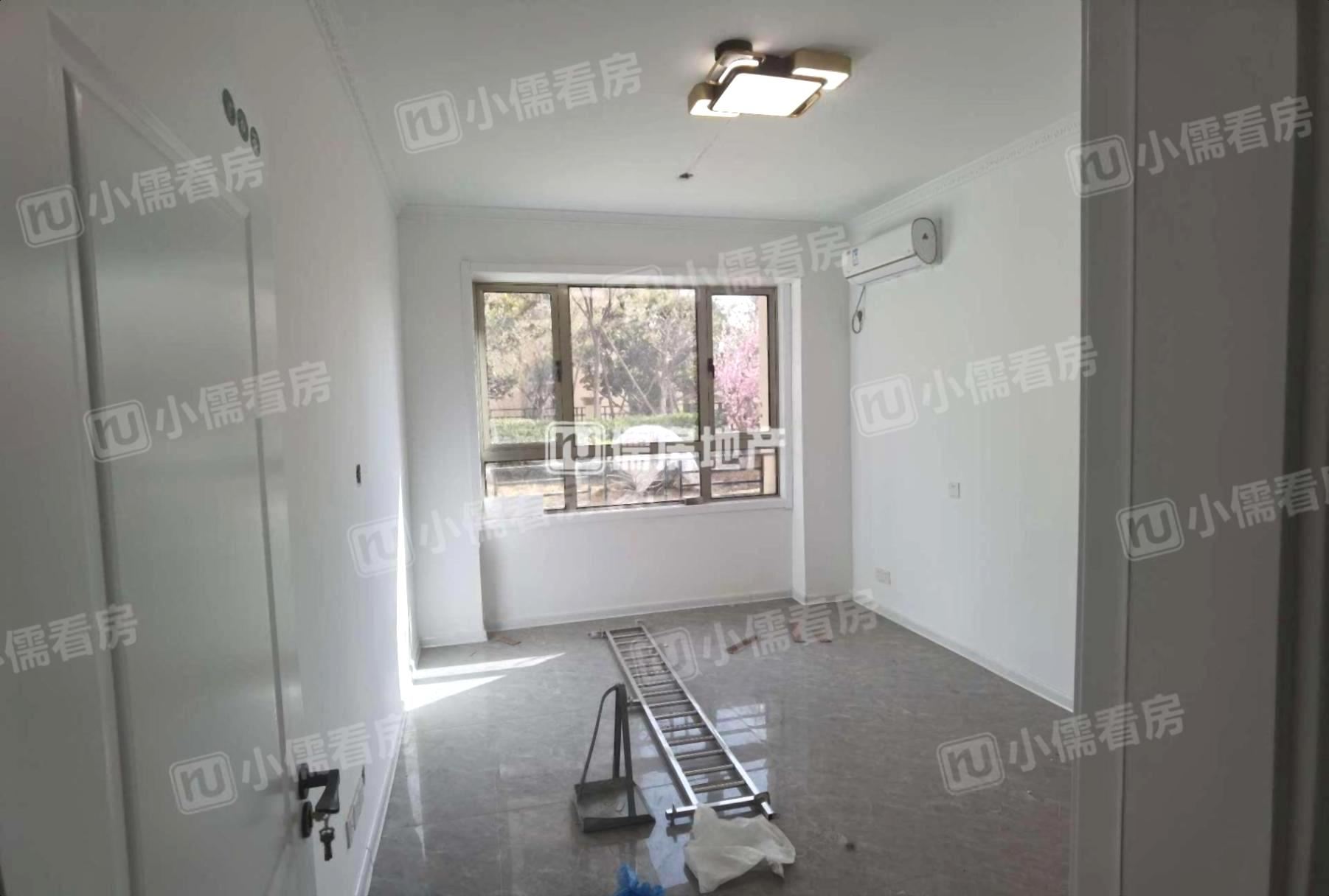 只为偿还贷款 港城一品一楼 三室随意装修 复式 实验学区