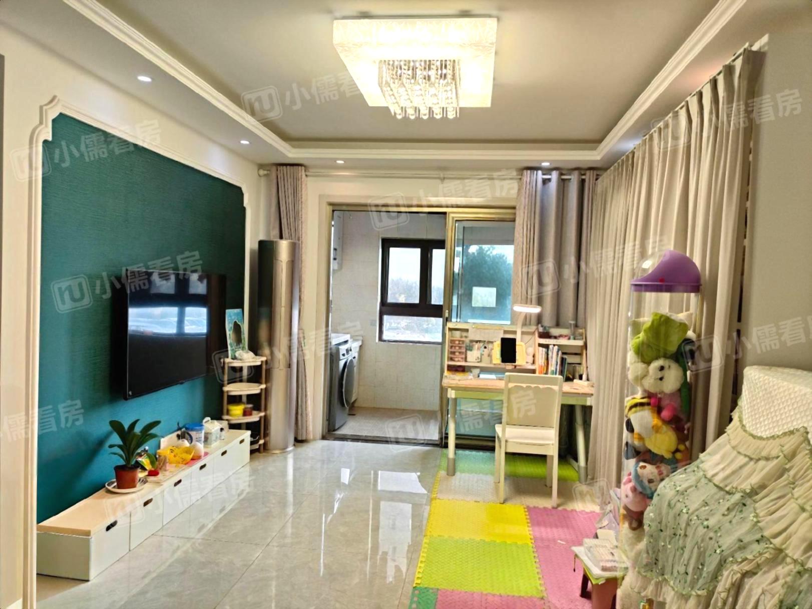 万达成熟社区 四季金辉三期 精装三室有地暖价格低 秀逸苏杭