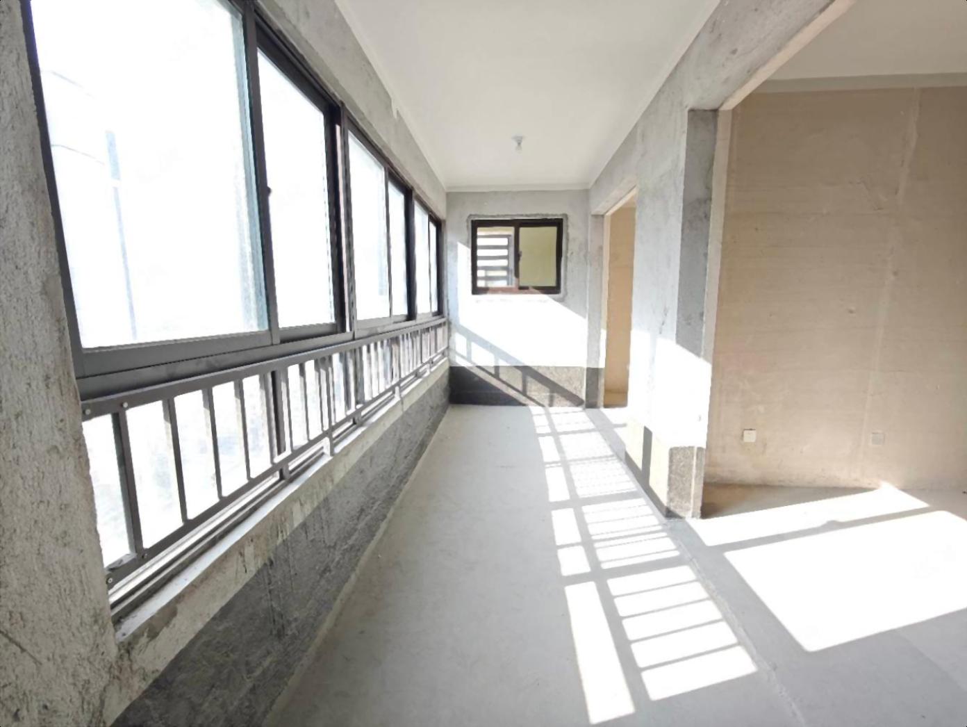 高新云璟必看好房 双阳台好楼层 采光无遮挡 还能谈