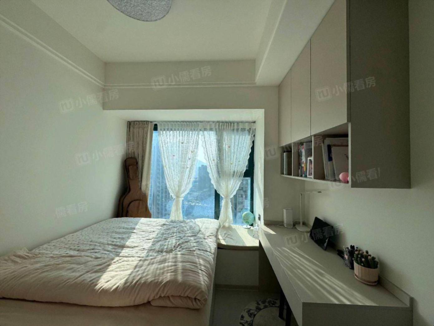 急卖！房东豪装50多万刚需小三居 有电梯 高楼层采光充足