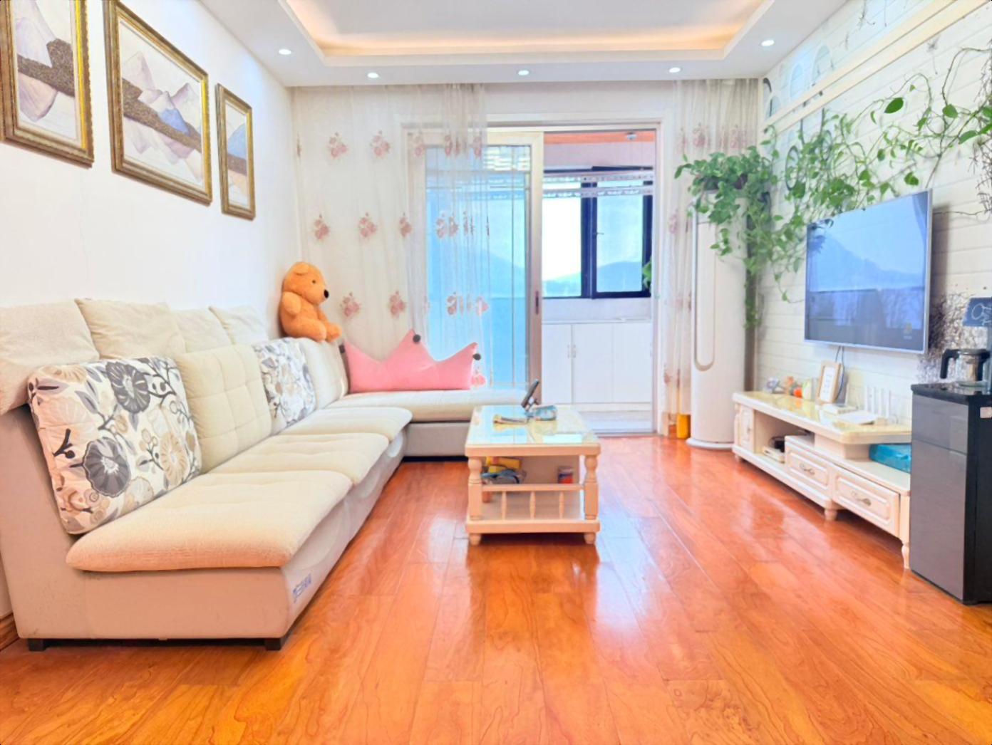 孔望尚府 前排是别墅  风景   一方山水旁 刚需或