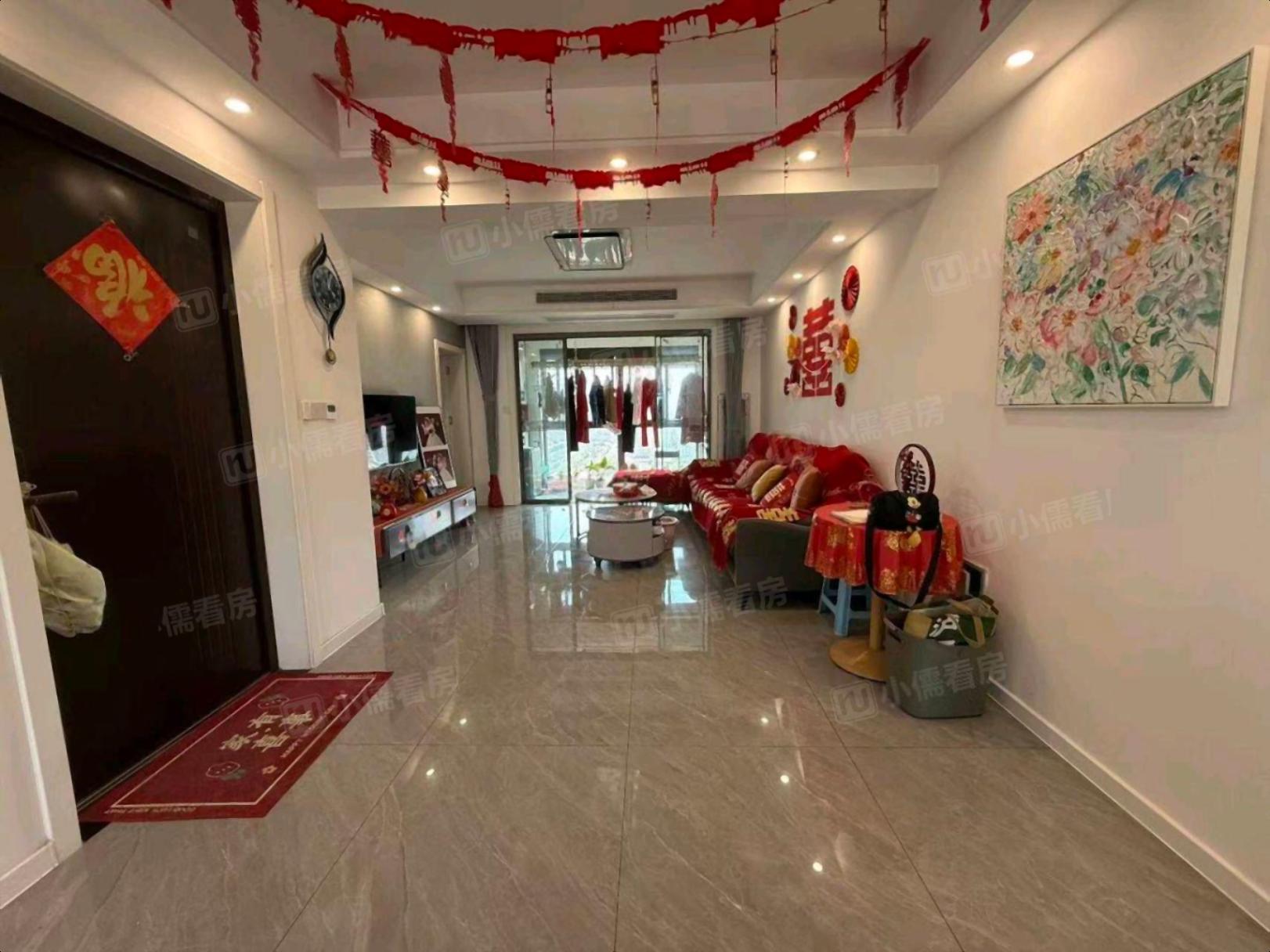 祥生苍梧春晓苑 婚装 送车位 看好可刀